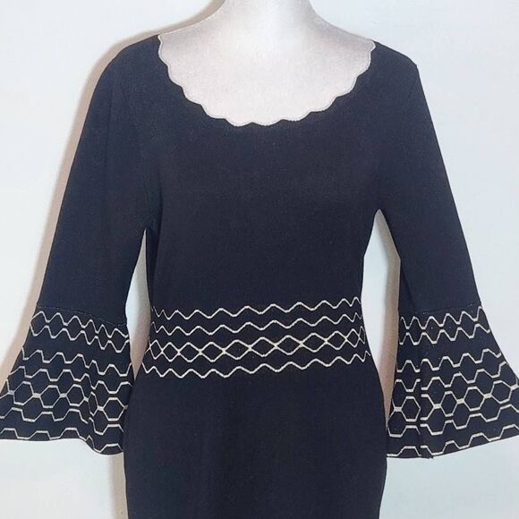 Nina Leoonard Black Cocktail Sweater Dress with Bell Sleeves Size Medium - Picture 2 of 10